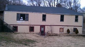 1st image of 4934 Oak Ave