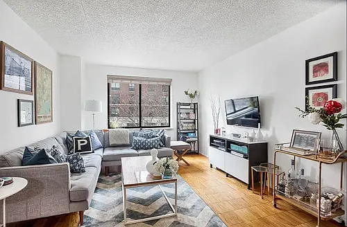 280 Rector Pl #3J Photo 1