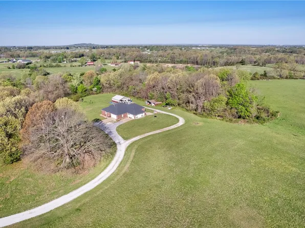 5786 Ervin McGarrah Rd, Lowell, AR 72745