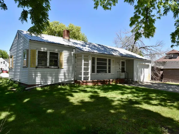 416 Grove St, Melvin, IA 51350