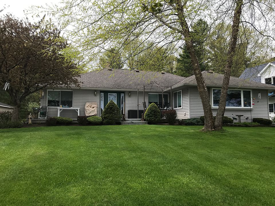 1st image of 2634 N East Dr