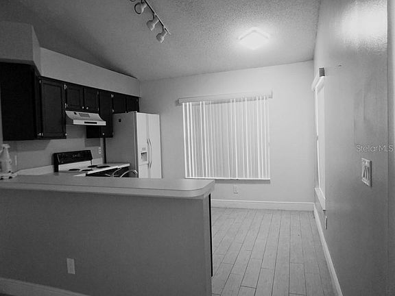 4th image of 2206 Stonemill Dr