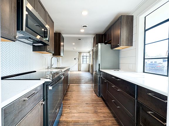 Beautifully remodeled kitchen