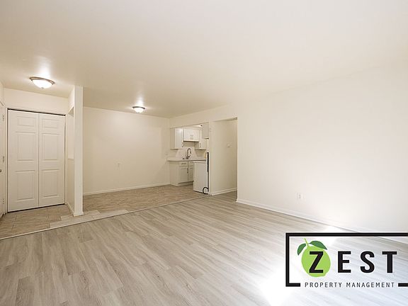 4th image of 22330 W Warren St #2