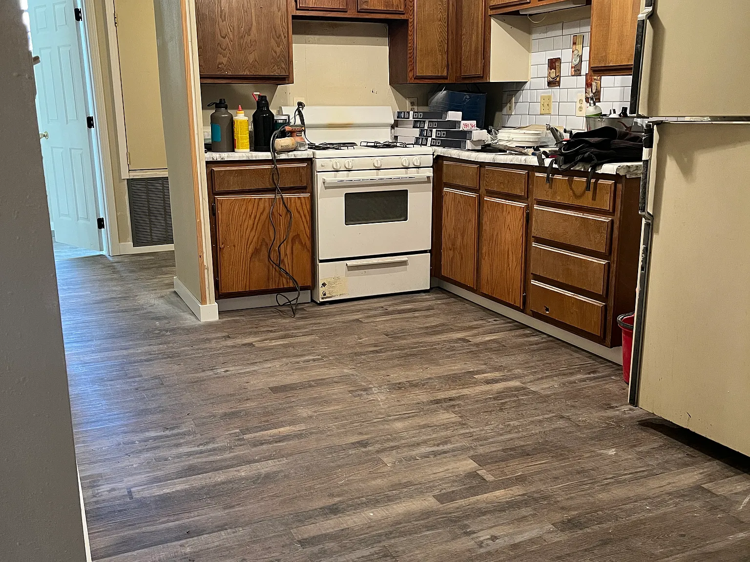 2 bed, 700 sqft, $895 — Photo 1