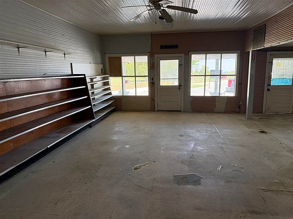 2nd image of 6006 Gold City Rd