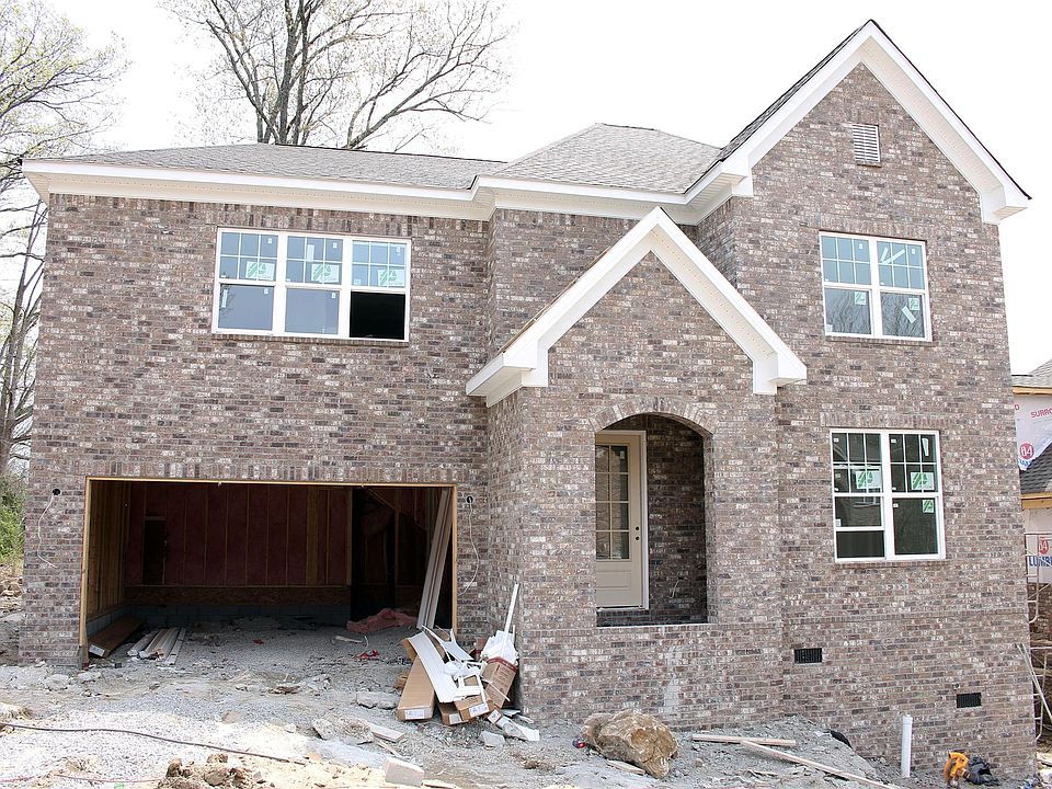 2nd image of 2320 Forest Lake Dr