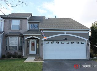 1961 Barnhill Dr, Mundelein, IL