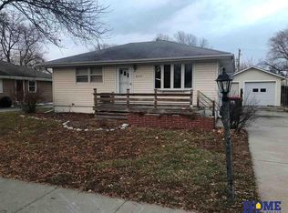 6320 X St, Lincoln, NE 68505