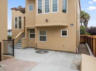 1575B Pacific Ave, Alameda, CA 94501