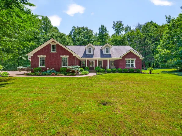 7197 E Pine Needle Ln, Morgantown, IN 46160