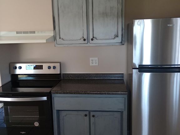 New range and refrigerator