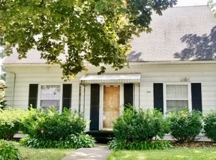 1304 4th Ave, Sterling, IL 61081