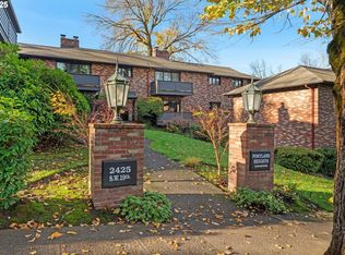 2425 SW 19th Ave UNIT 11, Portland, OR 97201