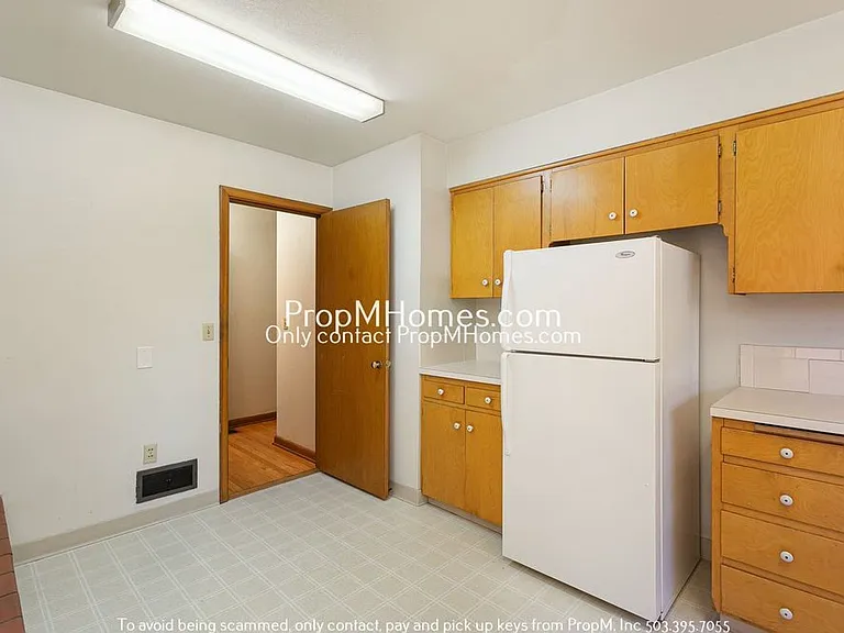 4111 SE Cooper St — Photo 8