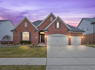 49133 Mustang Dr, Macomb, MI