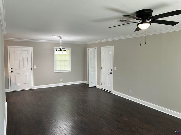 3rd image of 103 Highpoint Dr