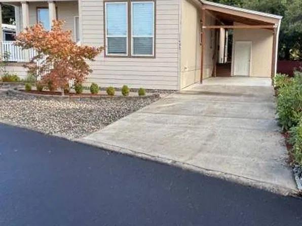 11495 SW Royal Villa Dr Space 199, Tigard, OR 97224