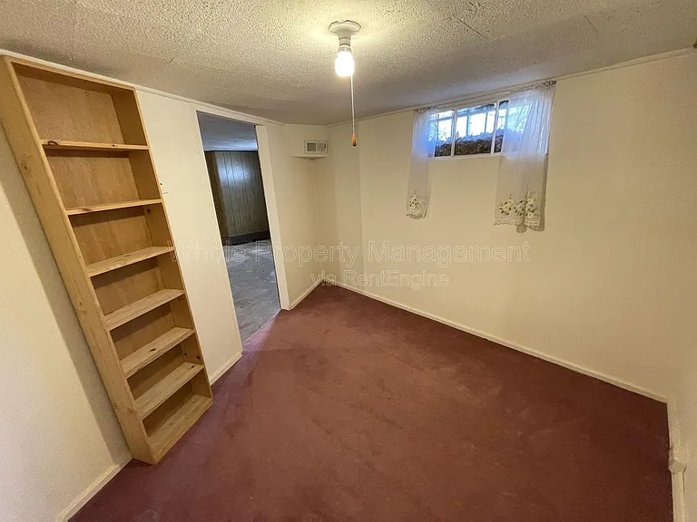 4909 Beach Ct — Photo 19