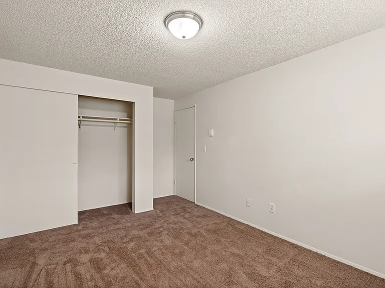 2x1 - 837 sq ft 2x1 - 837 sq ft