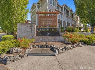 11925 NE 162nd Ln, Bothell, WA 98011