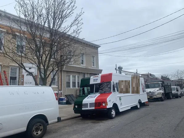 274 W Quemado Ave, Quemado, TX 78877