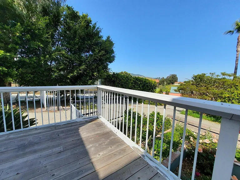5910 Kanan Dume Rd — Photo 3