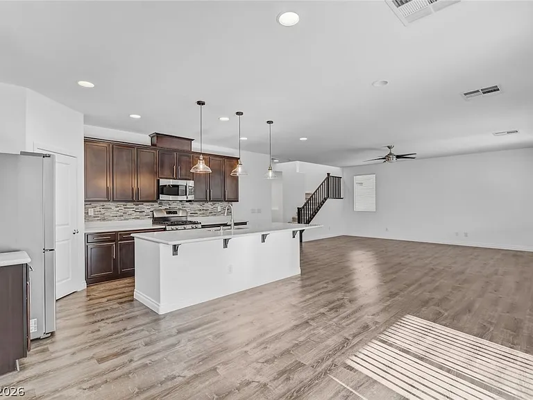 7103 Stanley Frederick St — Photo 15