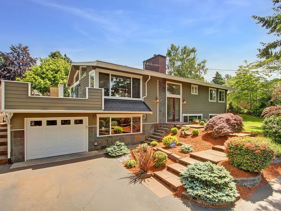 1st image of 18968 Marine View Dr SW