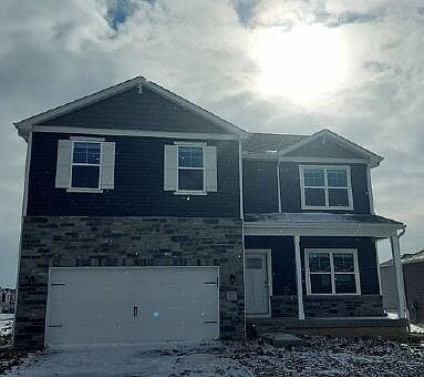 1st image of 727 Valerie Dr