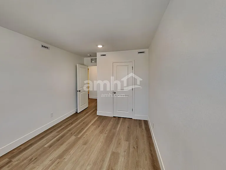 5865 Iron Islands St — Photo 15