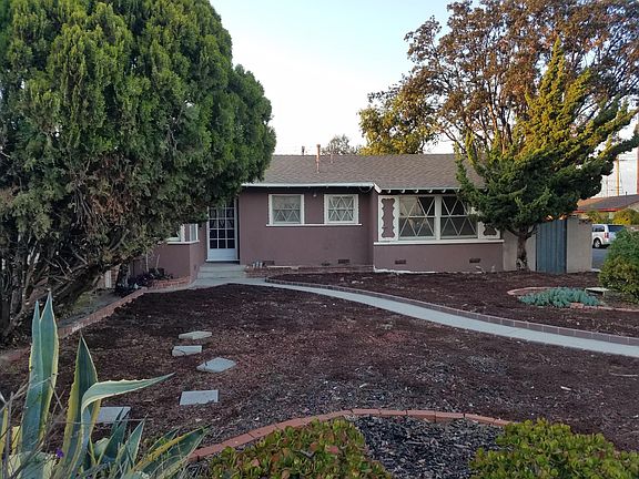 Water saving front yard p 4