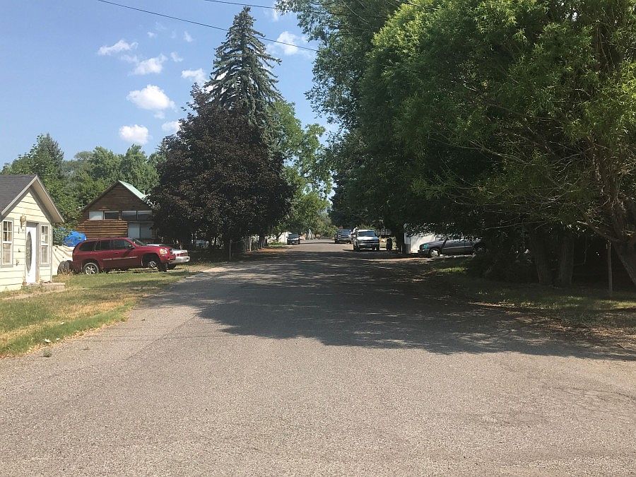 2nd image of 275 SW 4th St