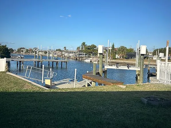 6421 Boatyard Dr, Hudson, FL 34667