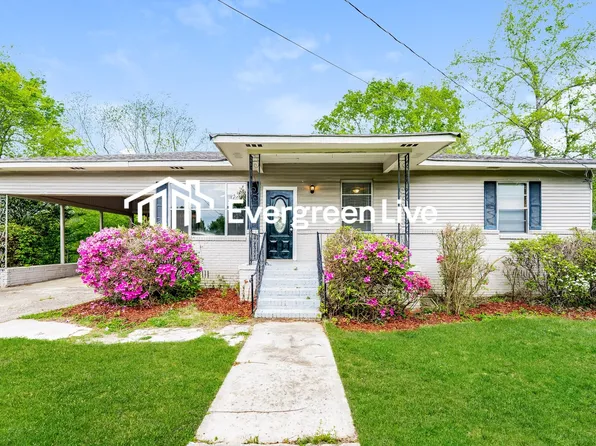 140 8th St NE, Graysville, AL 35073