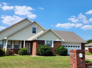104 Cheyenne Ln, Clarksville, AR 72830