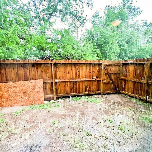 1910 Barak Ln #18 — Photo 10
