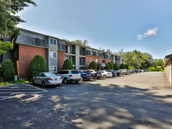 9 Blackstone Drive #73, Nashua, NH 03063