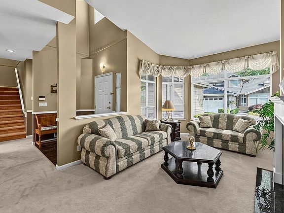 4th image of 15168 22nd Ave #10