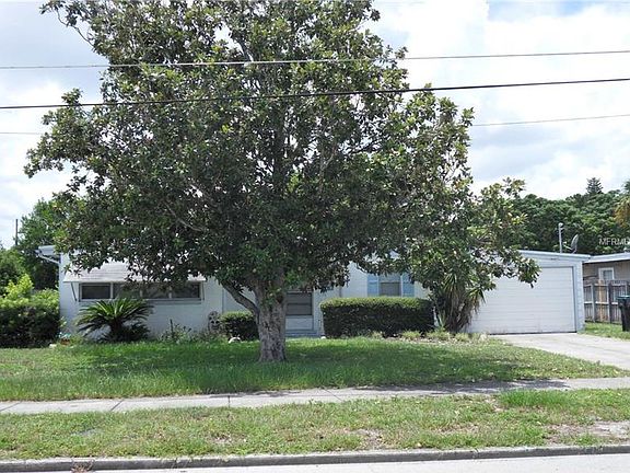 2nd image of 206 Balsam Dr