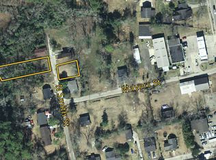 904 N Smith St, Mullins, SC 29574