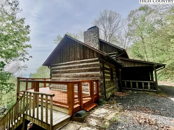 143 Little Rock Road, West Jefferson, NC 28694