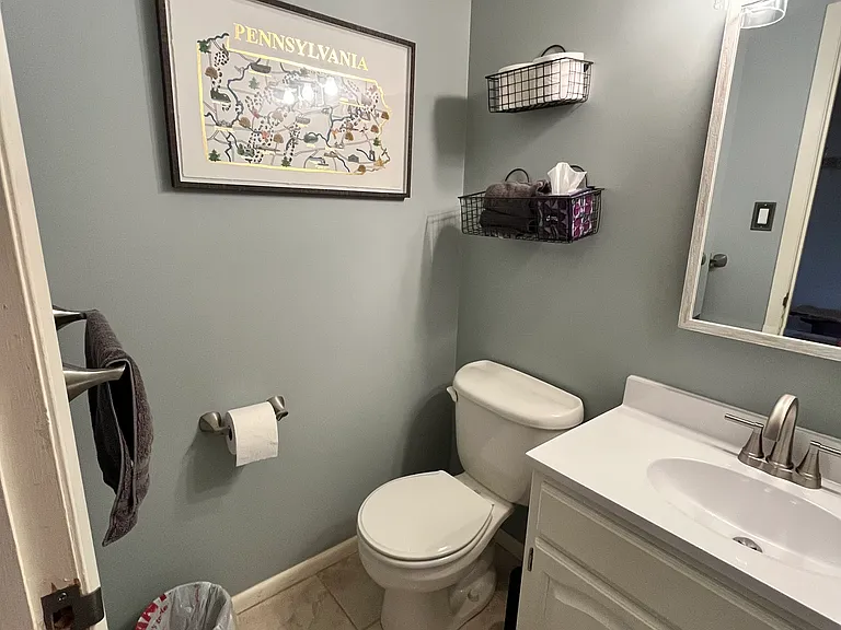 121 Garrison Ct — Photo 7