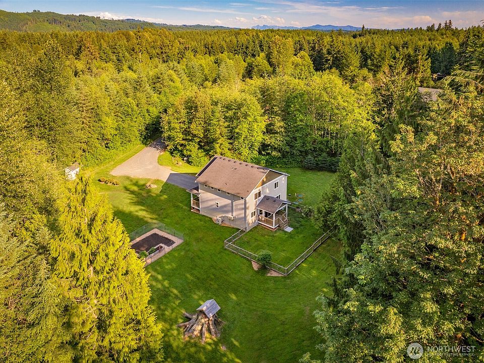 1st image of 6114 213th Avenue NE
