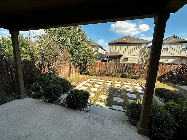 16105 Travesia Way — Photo 12