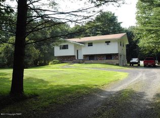 221 Warner Dr, Kunkletown, PA 18058