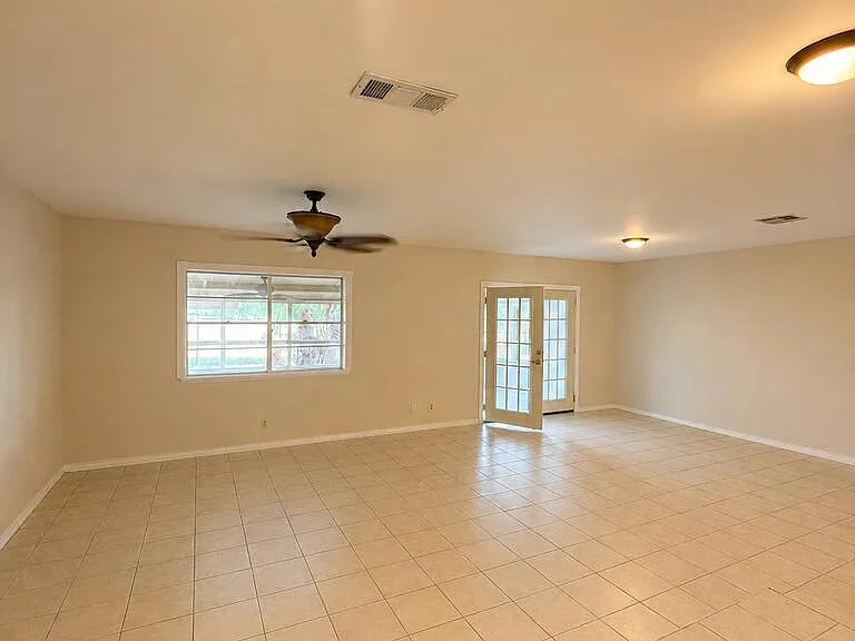 34 Red Bay Cir — Photo 4