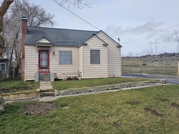 2620 Memorial Dr, Klamath Falls, OR 97601