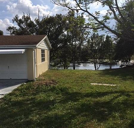 2nd image of 1641 Galiano St