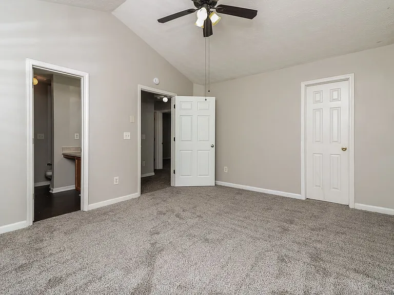 271 Springbottom Ct — Photo 13